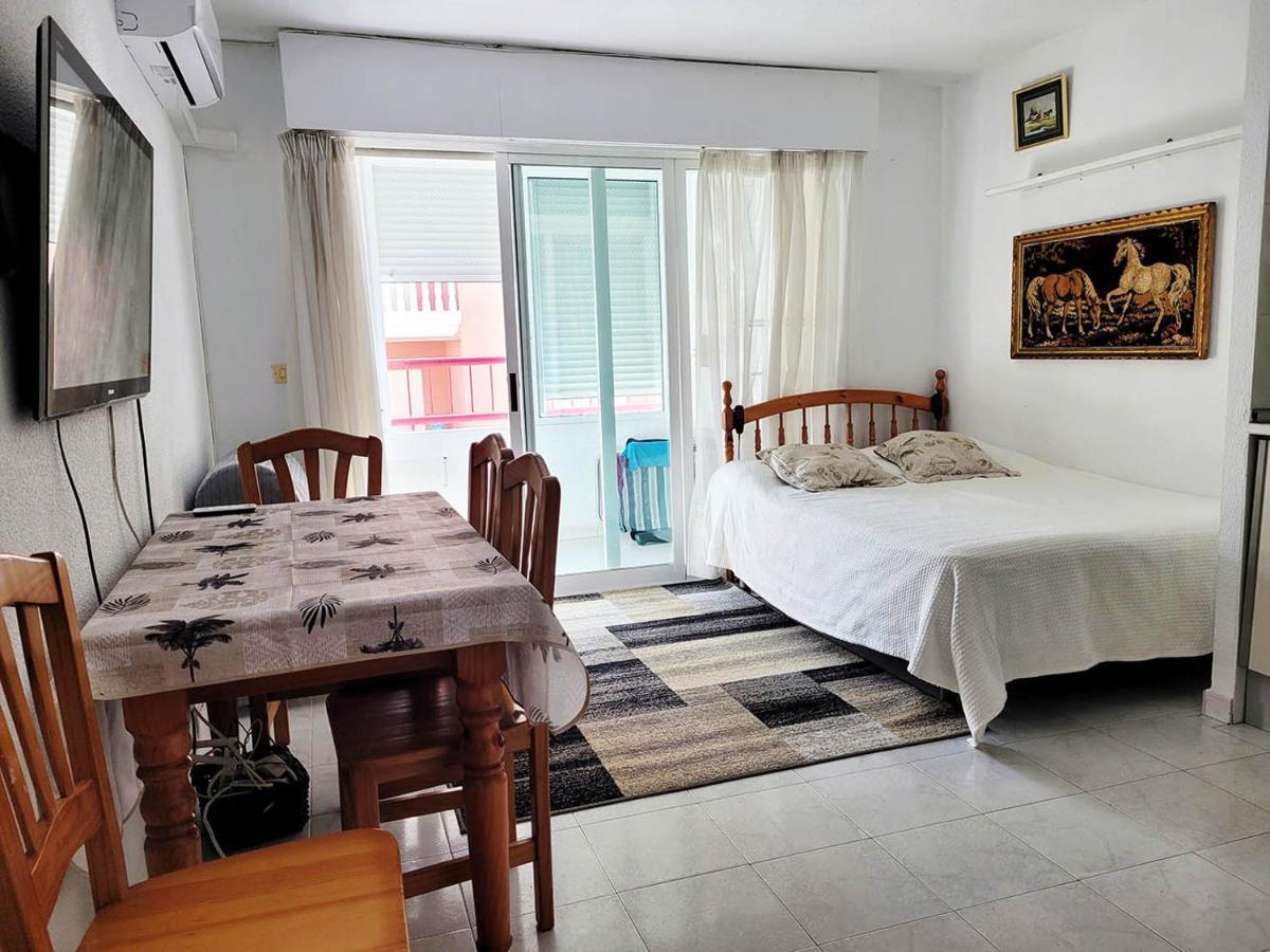 Apartamento Tet-A-Tet Torrevieja Exterior foto